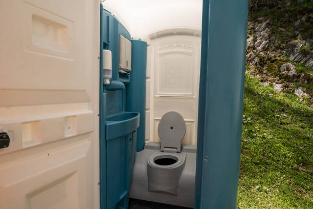 Best Portable toilet rental cost  in South Wenatchee, WA